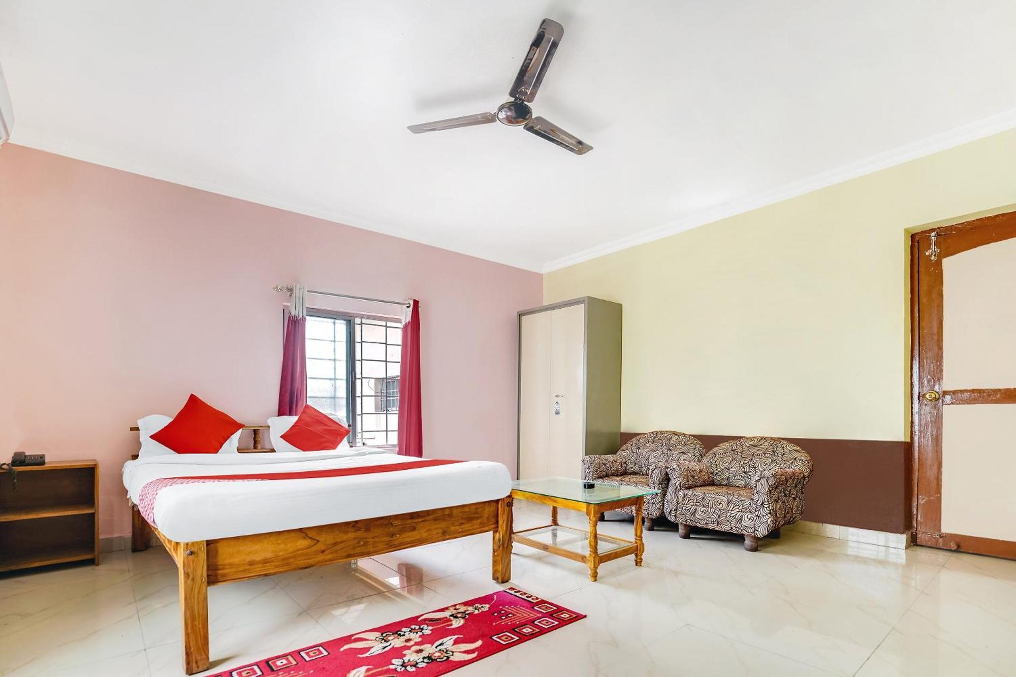 בובנשוואר Oyo Flagship 9009 Tc Guest House מראה חיצוני תמונה