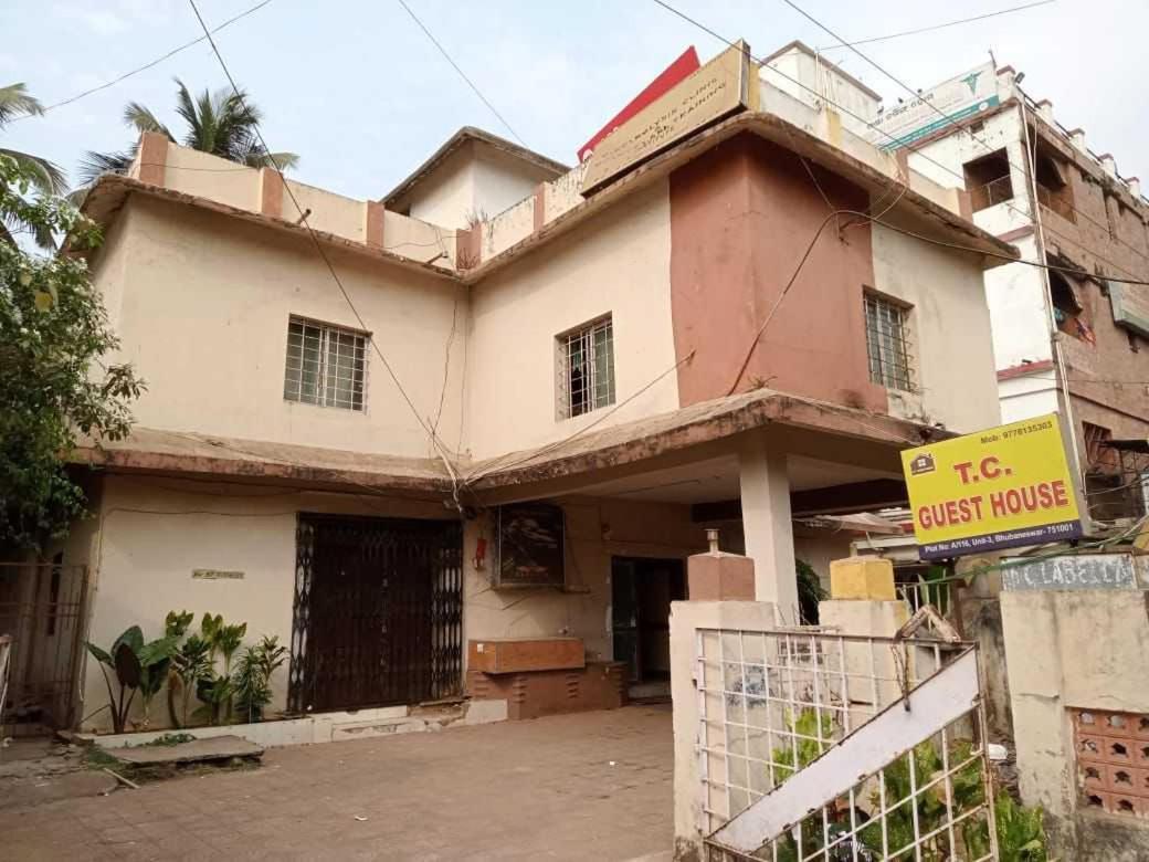 בובנשוואר Oyo Flagship 9009 Tc Guest House מראה חיצוני תמונה